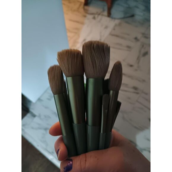 22 Pieces Green Brushes Makeup Kit Foundation Eyeshadow Large Brushes Set - Picture 4 of 5